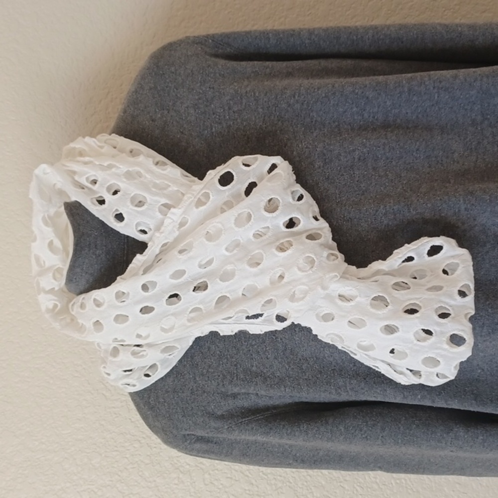 3/$25 SALE Apt 9 Infinity Scarf Open Weave Cutout White 100% Cotton Womens, 36x9